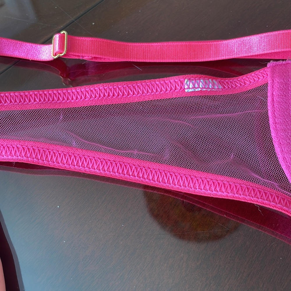 Hot Pink Sexy Lingerie Bra - Picture 4 of 4
